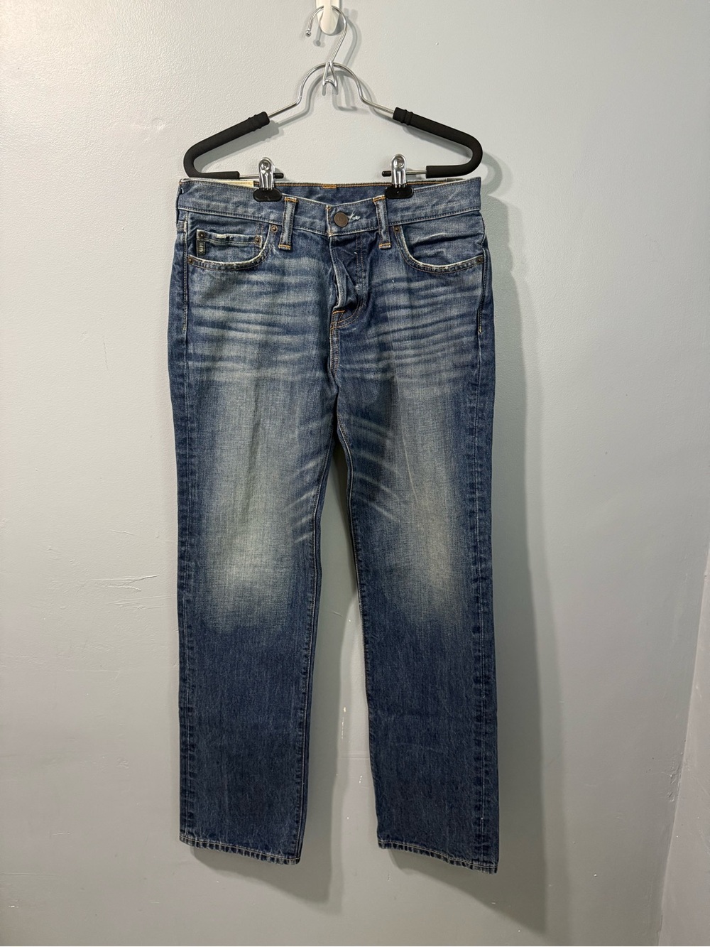 Abercrombie & Fitch Mens Classic Straight Medium Wash Jeans 30x32 NWT
